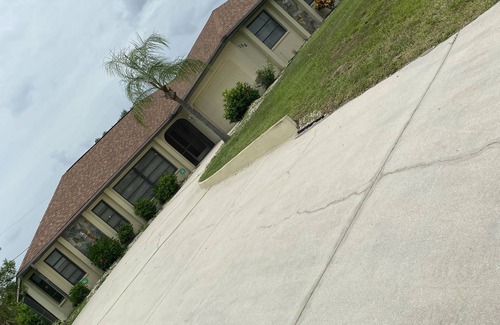 Port Charlotte House | Florida Vacation Home & Private Room Rental with Solar Panel Heated Pool
