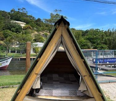Barra da Lagoa Cabin | Floripa Glamping