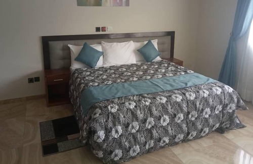 Comoe Hotel | Floris Hotel