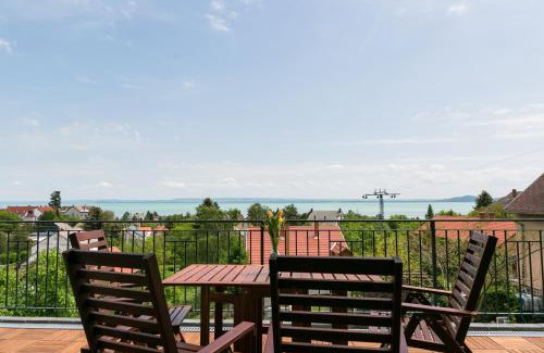 Badacsonytomaj Villa | Flow House&Garden