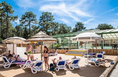 Les Conches House | Flower Camping Les Dunes * - Mobil Home Comfort 24m2 - 2 bedrooms - Small terrace + TV 4 persons