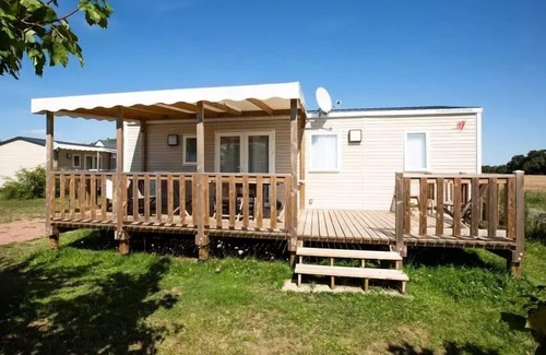 Brehemont House | Flower Camping Loire et Châteaux * - Mobile home Premium 36m2 (2 bedrooms) - semi covered terrace 4 people