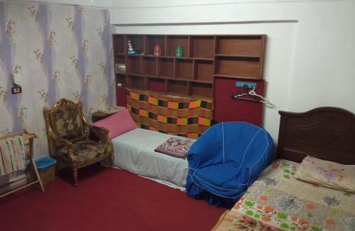 Al-Muntazah Apartment | Flower Roomsللرجال فقط