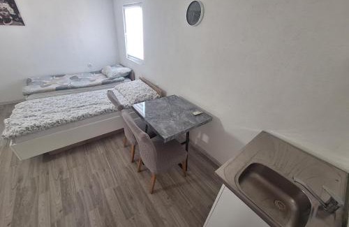 Laktasi Apartment | Fly & Stay Apartments