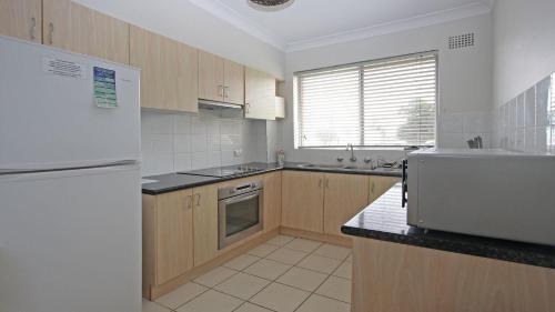 Port Macquarie Apartment | Flynns View 8