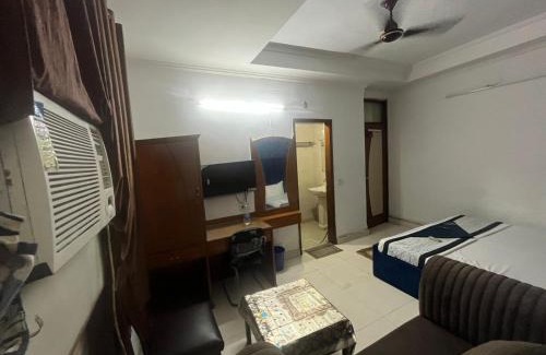 Karol Bagh Hotel | FM Hotels - Karol Bagh