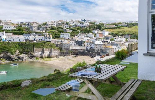 Port Isaac House | Folly 2