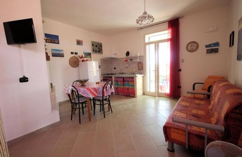 Baia Verde House | Fontò Estate: Family Studio Apartment
