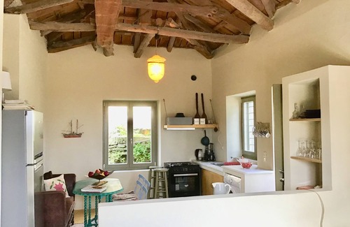 Apikia House | Foodies,Cozy House in Apoikia-Sariza Spring,Andros