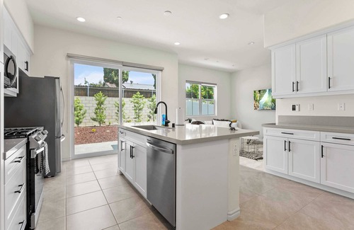 Charter Oak House | Foothill Oasis｜ Pet Friendly｜210 Freeway Access｜Cozy 4B3B #41754
