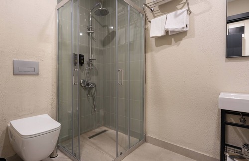Muratpasa Hotel | Fora Inn Lara