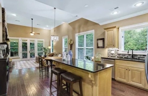 Hayesville House | Fore and More Mountain Townhome