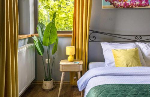 Mszczonow House | Forest Villa - pokoje w pobliżu Suntago