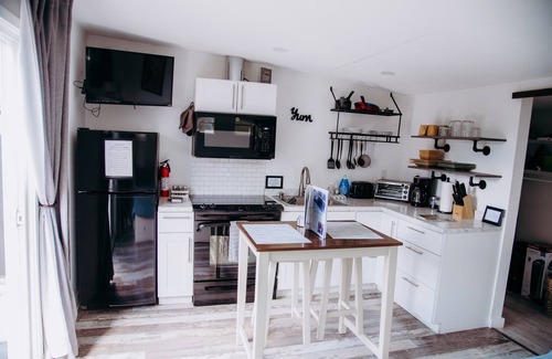 Templeton Apartment | Forest & Vine Cottage in Templeton