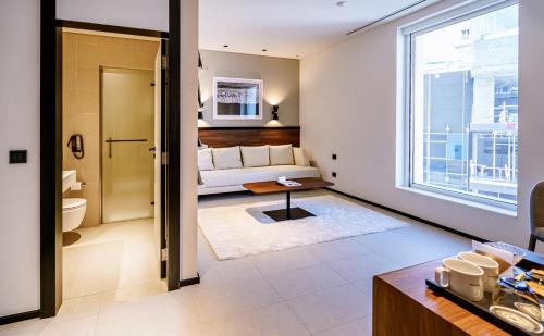 Jadaf Hotel | FORM Hotel Al Jaddaf, Dubai, a Member of Design Hotels