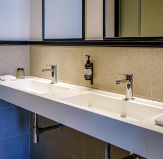Jadaf Hotel | FORM Hotel Al Jaddaf, Dubai, a Member of Design Hotels