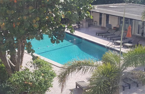 Central Beach Condo | Fort Lauderdale Beach ocean view condo 3-month minimum