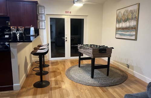 Survey Creek House | Fort Lauderdale ★Heated Pool★ Zen Modern Paradise - Pool , Beach ,Airport