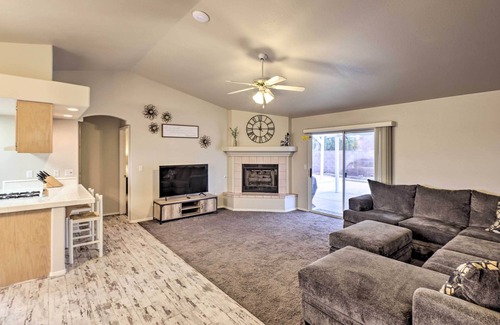 Bullhead City House | Fort Mohave Home w/Hot Tub: 4 Mi to CO River!