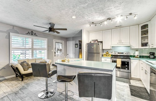 Fort Walton Beach House | Fort Walton Beach Home w/Pool: 5 Mi to Beach!
