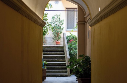 Cremona Apartment | Fortitudo Cremona Elegant Apartment Near Downtown & Events