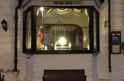 South Shore House | Fortuna House Hotel
