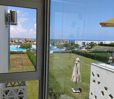 Ad-Dab'ah Apartment | Fouka Bay Stylish 3BR Sea and Pool