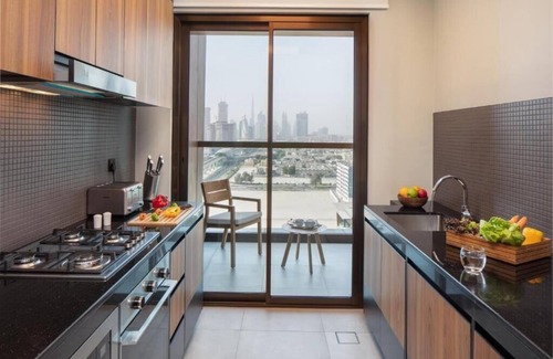 Al Mankhool House | Four Bedroom Apartment Near Gymnation Bur Dubai By Luxury Bookings