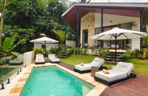 Kedewatan Villa | Four Bedroom Luxury Villa Laya