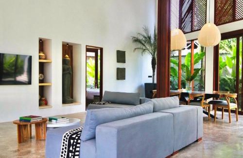 Kedewatan Villa | Four Bedroom Luxury Villa Laya