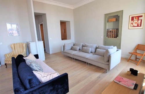 Riou - Petit Juas - Av de Grasse Apartment | FOUR BEDROOMS/SEA VIEW