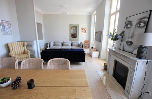Riou - Petit Juas - Av de Grasse Apartment | FOUR BEDROOMS/SEA VIEW