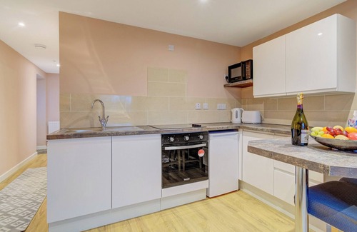 New Forest District Cottage | Four in a Row Holiday Apartments - Apartment 4