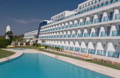 Benidorm Hotel | Four Points by Sheraton Costa Blanca Resort