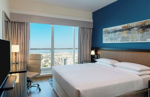 Trade Center Hotel | Four Points by Sheraton Sheikh Zayed Road, Dubai