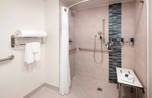 South San Francisco Hotel | Four Points by Sheraton Hotel & Suites San Francisco Airport