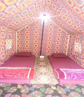Kullu Other | Four season cafe