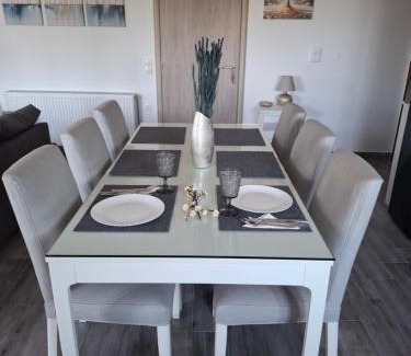 Katochi Apartment | FOUR SEASOΝ Konstantinas