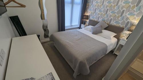 South Shore House | Four Seasons Guest House
