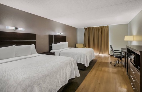 Ashley Oaks Hotel | Four Spacious Rooms Perfect for Knoxville Getaways and Fun