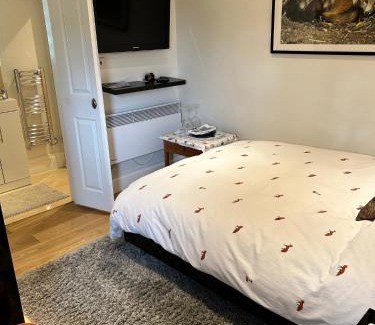 Kirkby on Bain Bed & Breakfast | Foxes Den at Foxesway