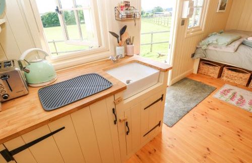 Camborne House | Foxglove