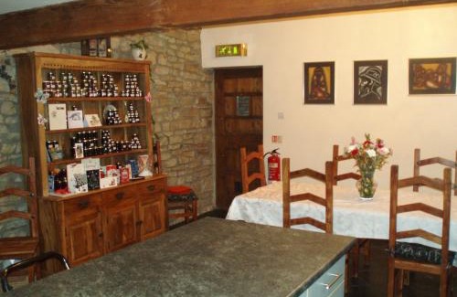 Fence Bed & Breakfast | Foxhill Barn
