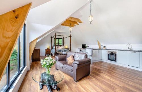 Harrietsham House | Foxton Barn