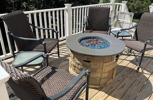 Ledyard House | Foxwoods and Mystic are both close by this private home with a Pool and Hot tub.