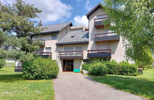 Autrans-Meaudre-en-Vercors Apartment | Charming Apartment in Autrans, Steps from Cross-Country Ski Trails, Sleeps 3