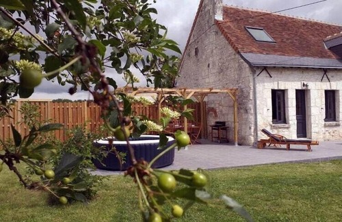 La Chapelle-Blanche-Saint-Martin Villa | Beautiful villa in central France