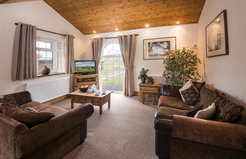 Morpeth Cabin | Fram Park Log Cabins