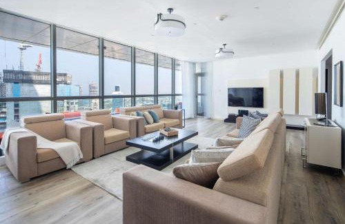 Trade Centre 1 Apartment | Frank Porter - 23 Marina
