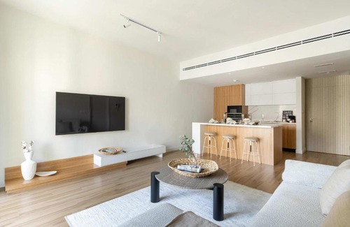 The Greens Apartment | Frank Porter - Al Dhafrah 2